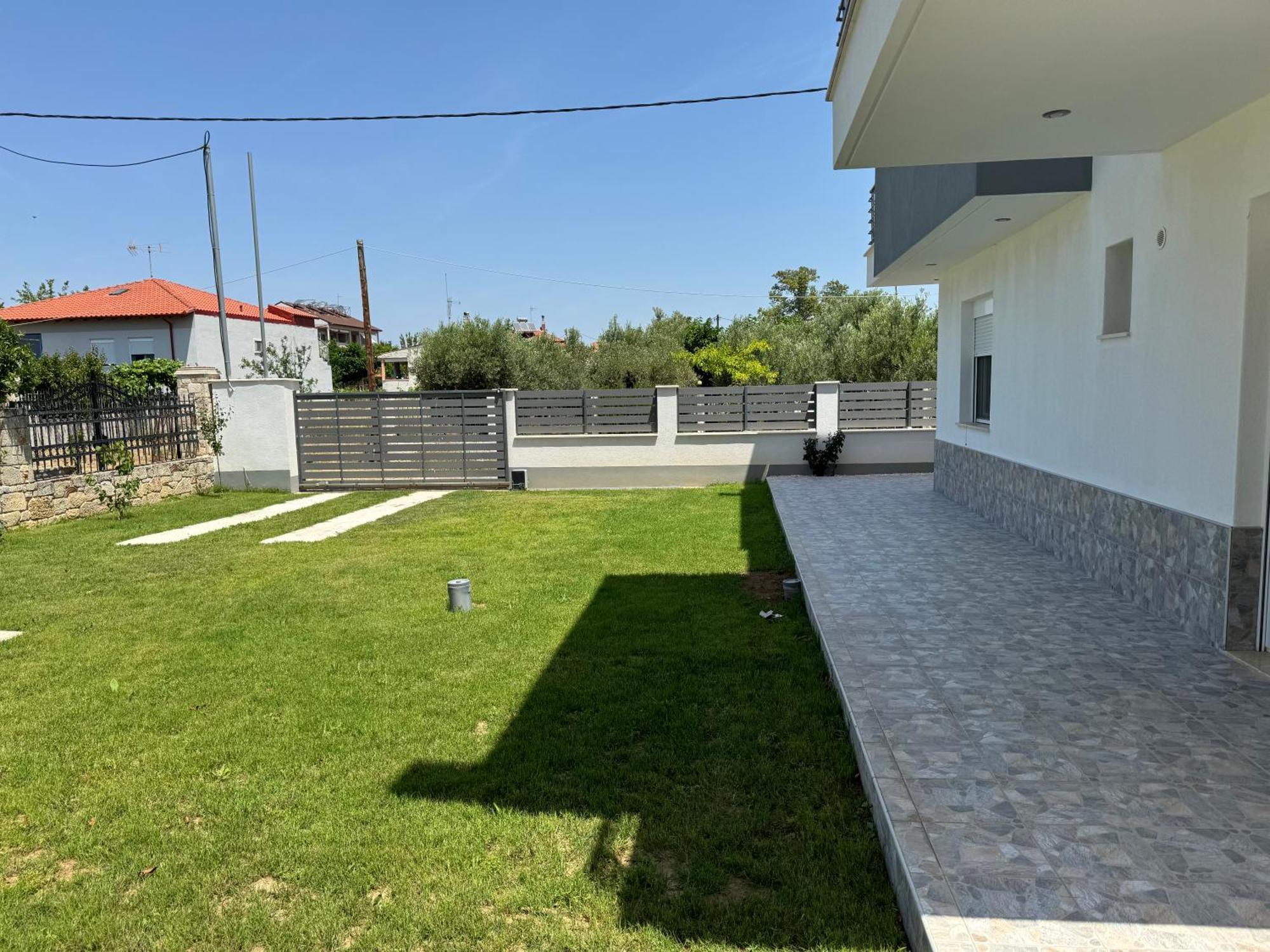 Adoniss Apartmentss Paralia Dionysiou Bagian luar foto